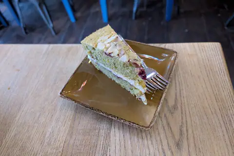 Cut Above Cake Co. photo 2